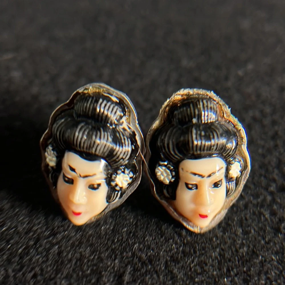 Selro Seleni Vintage Asian Face Cuff Links